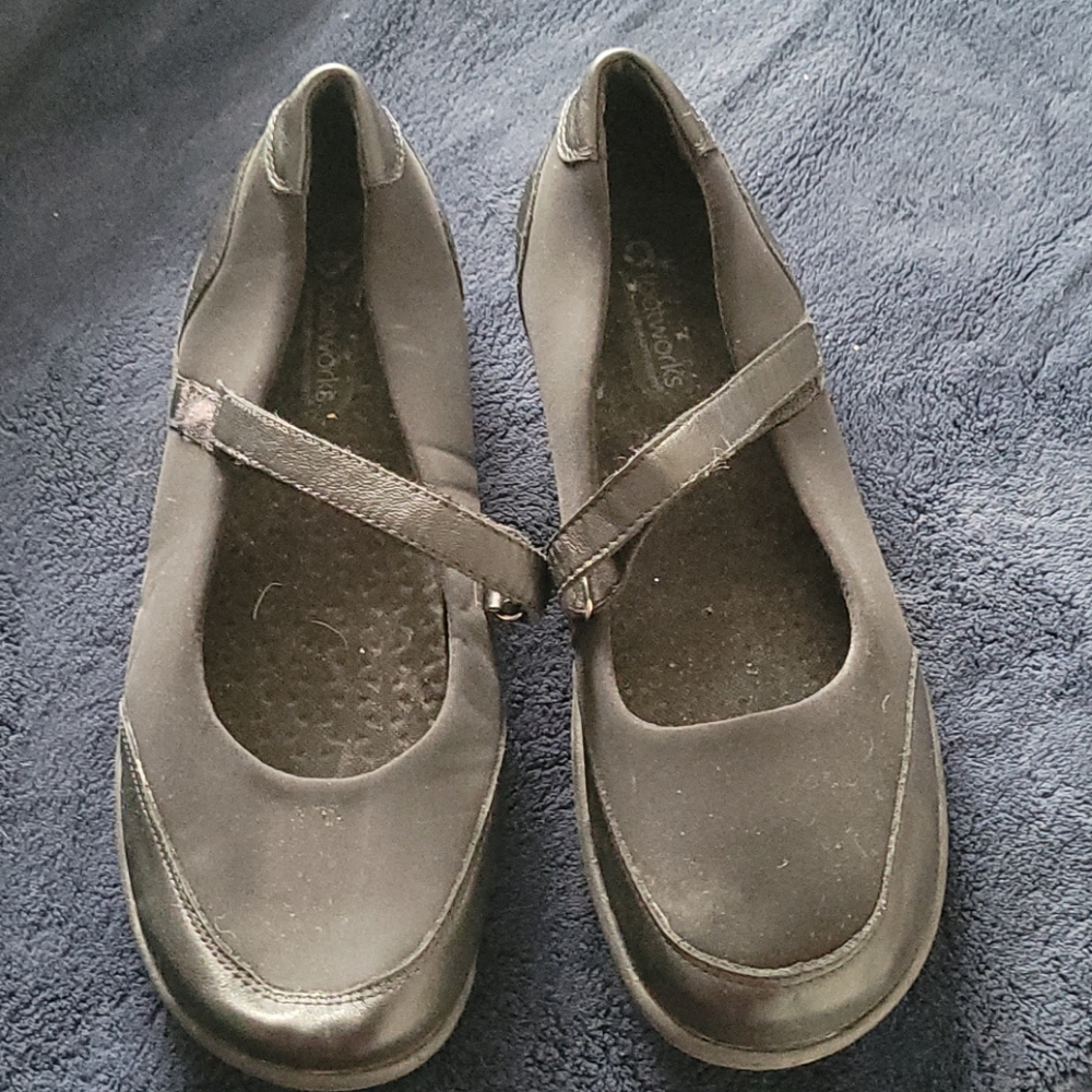Footworks Walking Shoes